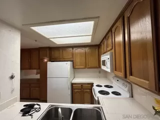 Photo #6: 240002256 Listing