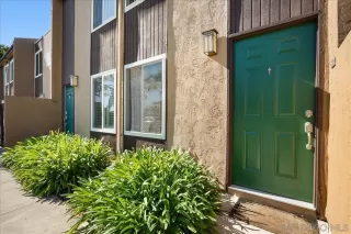 Photo #2: 240002292 Listing 