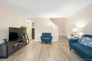 Photo #3: 240002292 Listing 