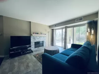 Photo #3: 240002349 Listing