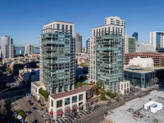 Photo #4: 240002360 Listing