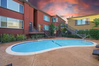 Photo #2: 240002384 Listing