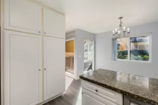 Photo #5: 240002386 Listing