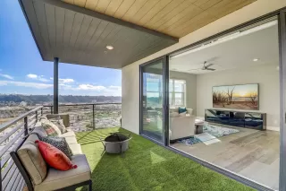 Photo #1: 240002406 Listing