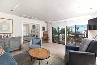 Photo #2: 240002419 Listing