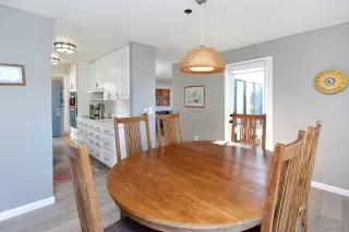 Photo #5: 240002419 Listing