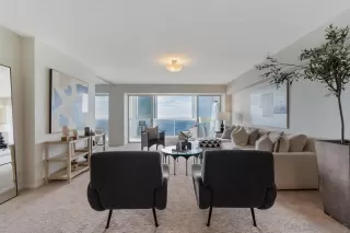 Photo #5: 240002437 Listing