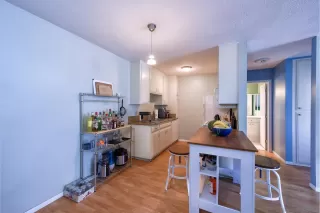 Photo #2: 240002455 Listing