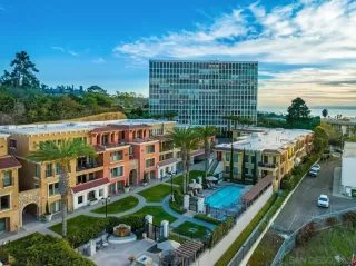 Photo #3: 240002459 Listing