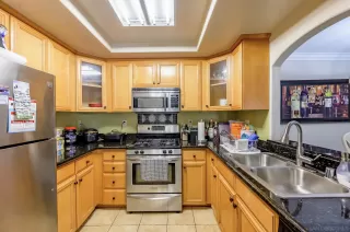 Photo #6: 240002471 Listing