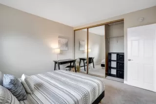 Photo #5: 240002475 Listing