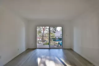 Photo #4: 240002482 Listing