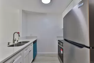 Photo #6: 240002482 Listing