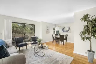 Photo #4: 240002504 Listing