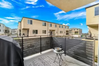 Photo #3: 240002523 Listing