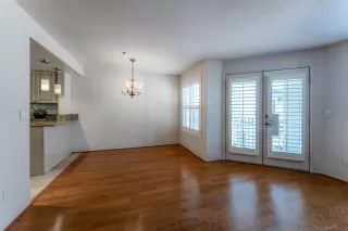 Photo #2: 240002597 Listing 