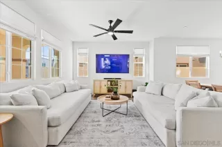 Photo #3: 240002643 Listing