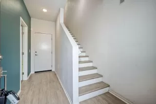 Photo #4: 240002666 Listing