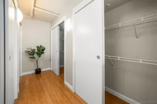 Photo #4: 240002688 Listing