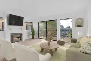 Photo #1: 240002736 Listing