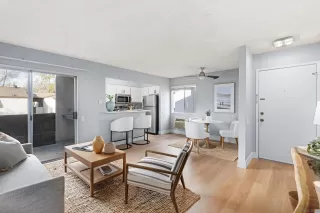 Photo #4: 240002787 Listing