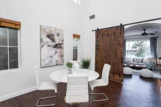 Photo #3: 240002795 Listing