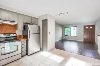 Photo #4: 240002813 Listing