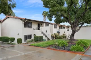 Photo #2: 240002832 Listing