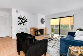 Photo #3: 240002849 Listing