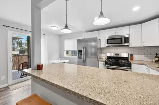 Photo #4: 240002897 Listing