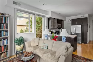 Photo #6: 240002914 Listing