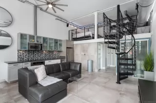 Photo #1: 240002967 Listing