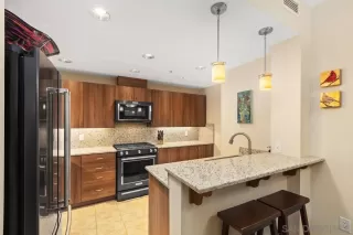 Photo #1: 240002968 Listing