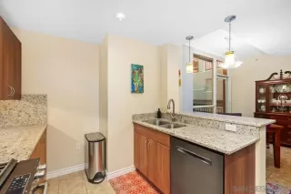 Photo #2: 240002968 Listing