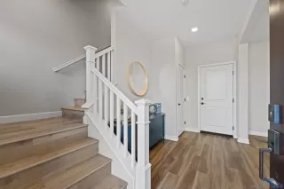 Photo #3: 240003085 Listing