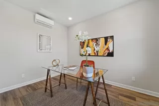 Photo #5: 240003085 Listing