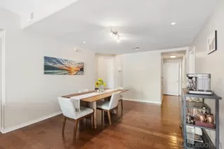 Photo #4: 240003133 Listing