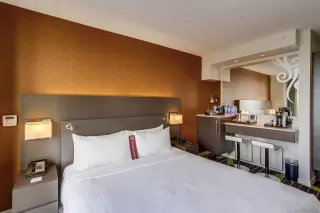 Photo #4: 240003149 Listing