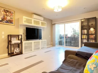 Photo #5: 240003162 Listing