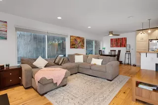 Photo #4: 240003180 Listing 