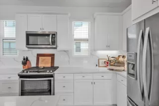 Photo #6: 240003224 Listing