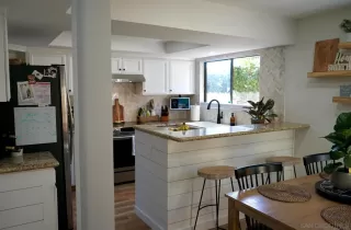 Photo #2: 240003251 Listing