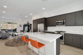 Photo #4: 240003254 Listing