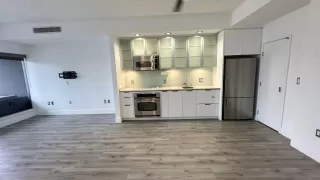 Photo #2: 240003275 Listing