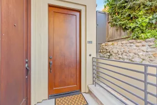 Photo #3: 240003280 Listing