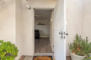 Photo #2: 240003289 Listing