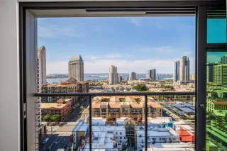 Photo #1: 240003312 Listing 