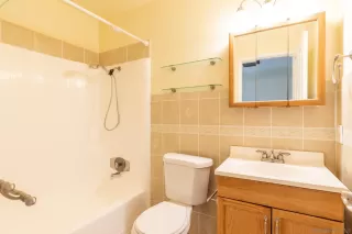 Photo #4: 240003314 Listing 