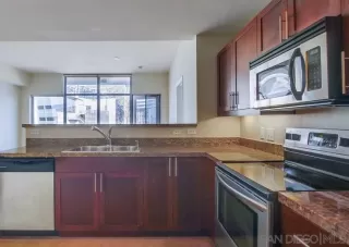 Photo #5: 240003350 Listing 