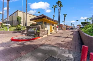 Photo #1: 240003361 Listing